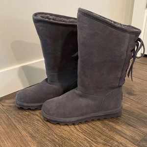 Women’s BEARPAW winter boots